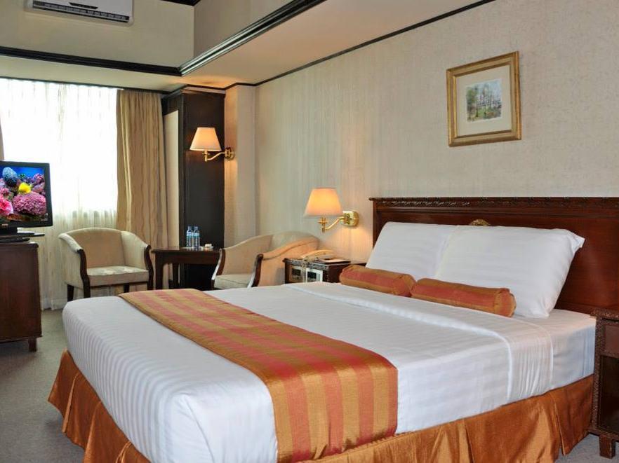 Networld Hotel Spa And Casino Пасай Екстериор снимка